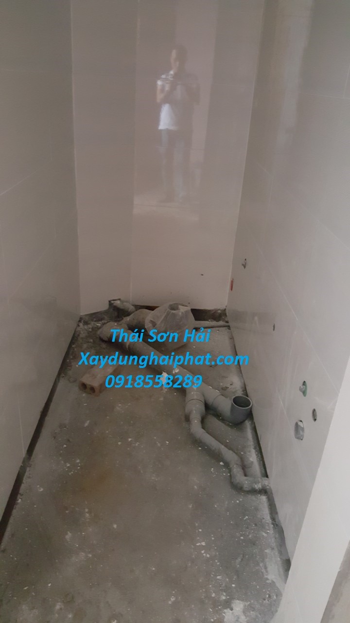 doi-tho-chong-tham-phong-tam-cu-chong-tham-nha-ve-sinh-hn-1