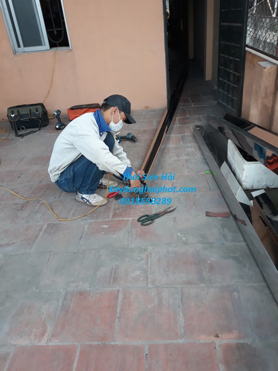 doi-tho-lam-mang-xoi-chuyen-lap-dat-mang-xoi-inox-o-ha-noi-2
