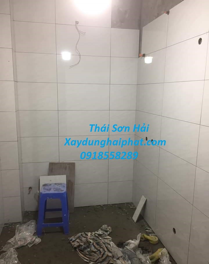 doi-tho-lat-nen-nha-chuyen-op-lat-gach-tai-dong-da-hn-2
