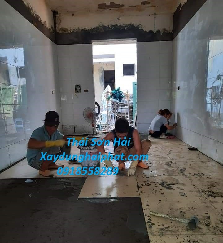doi-tho-lat-nen-nha-chuyen-op-lat-gach-tai-dong-da-hn-3