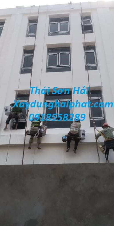 doi-tho-son-ba-ha-noi-chuyen-nhan-son-lai-truong-hoc-2