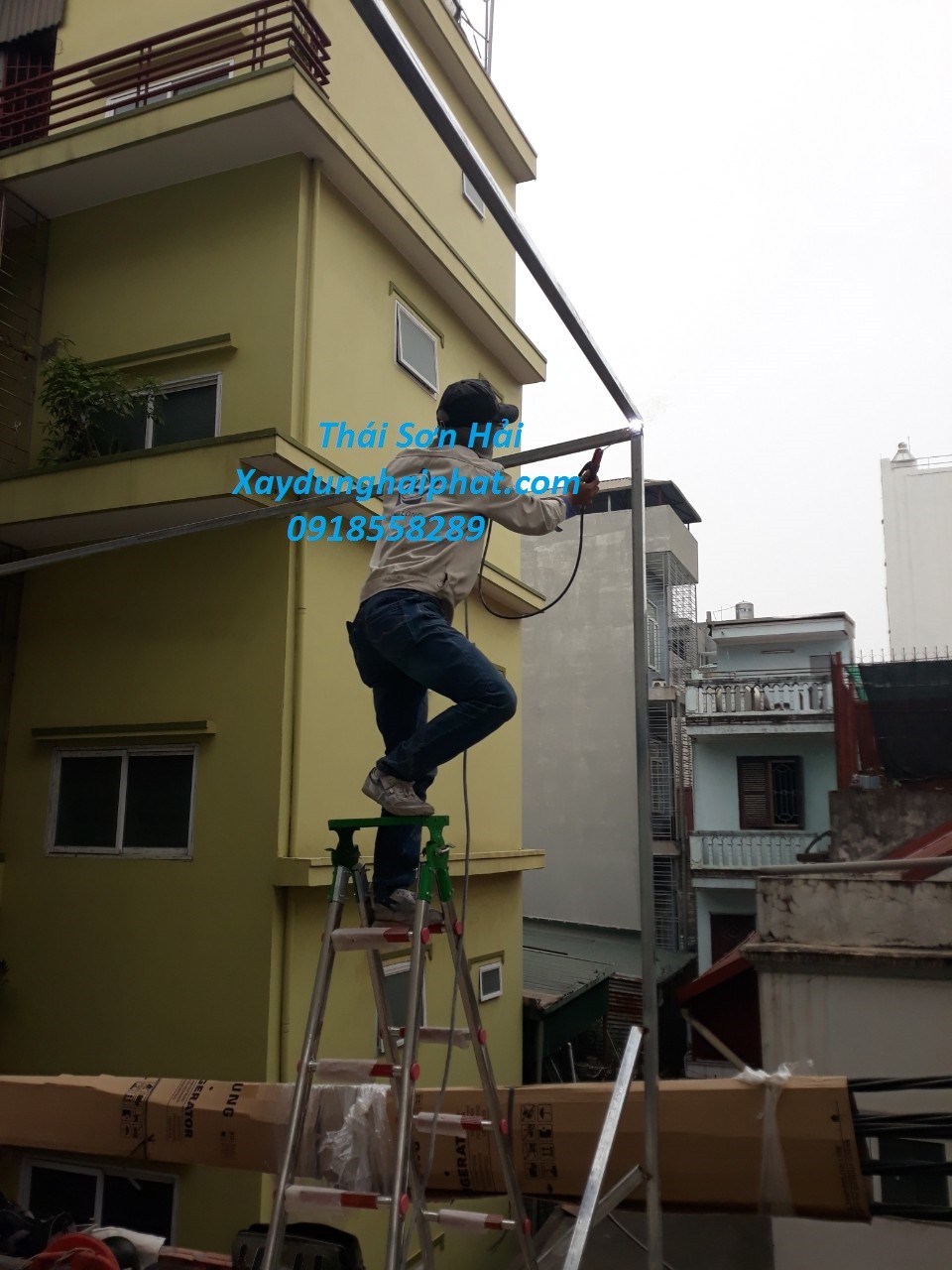 doi-tho-thi-cong-khung-thep-mai-ton-lam-khung-thep-mai-ton-tai-hai-ba-trung-hn-2