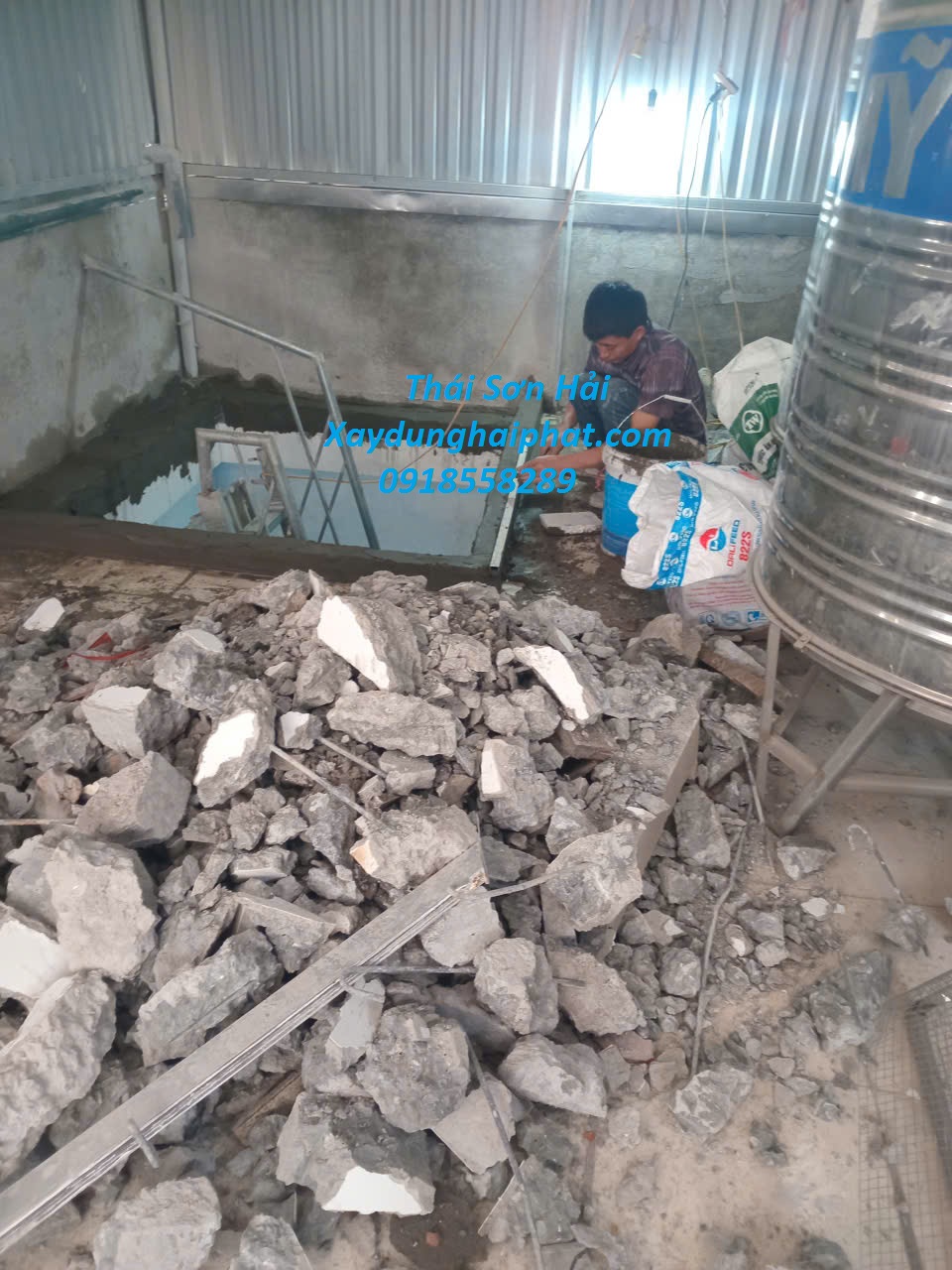 doi-tho-xay-sua-nha-cai-tao-nha-cu-o-Thanh-Xuan-HN-4