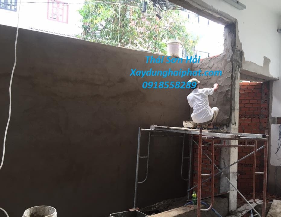 doi-tho-xay-tuong-doc-bo-tuong-cu-trat-lai-o-ha-noi-1