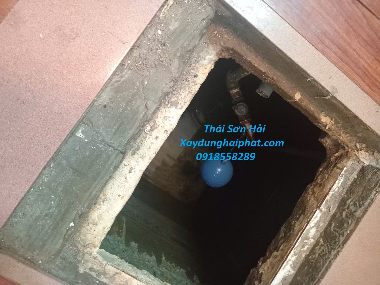 don-vi-chong-tham-be-ngam-chong-tham-be-chua-nuoc-ho-gia-dinh-tai-Ha-Noi-1