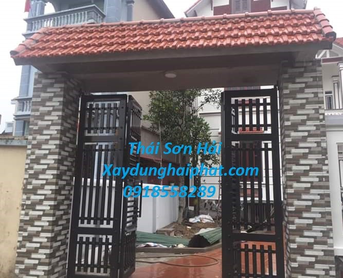 don-vi-thi-cong-cua-sat-lam-cua-cong-sat-inox-o-ha-noi-chuyen-nghiep-3