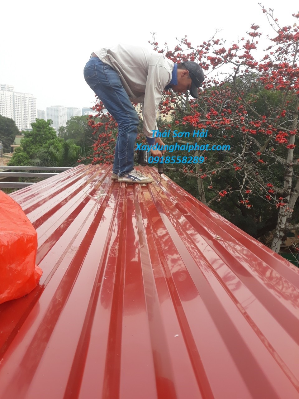 don-vi-thi-cong-mai-ton-lam-nha-khung-sat-mai-ton-chuyen-nghiep-o-ha-noi-3