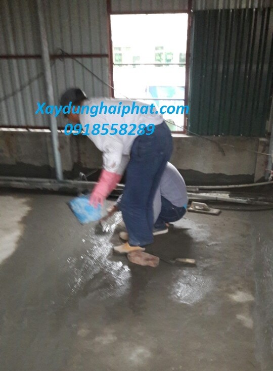 ky-thuat-chong-tham-san-thuong-tran-nha-bi-nut-ngang-hieu-qua-3