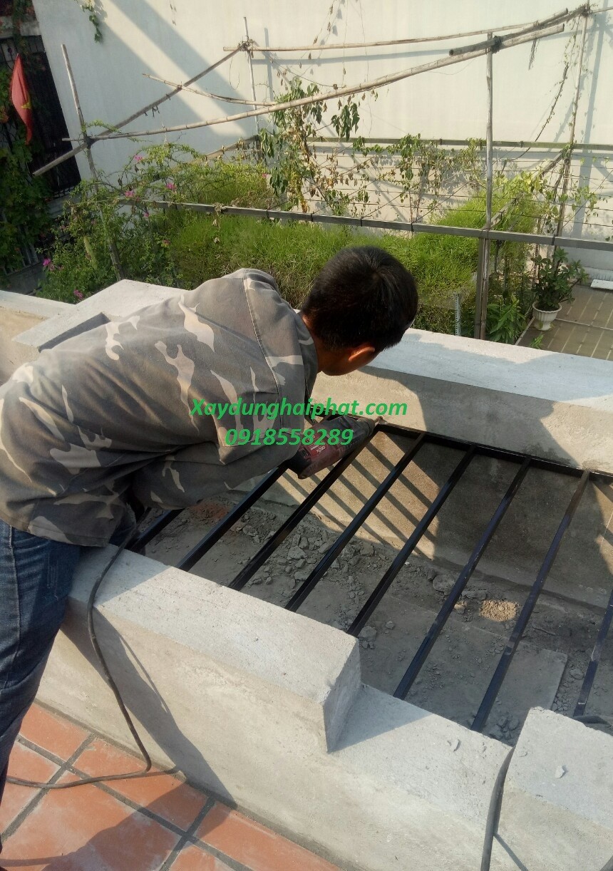 lam-chuong-cop-san-thuong-long-sat-chung-cu-tai-hn-gia-re-nhat-3