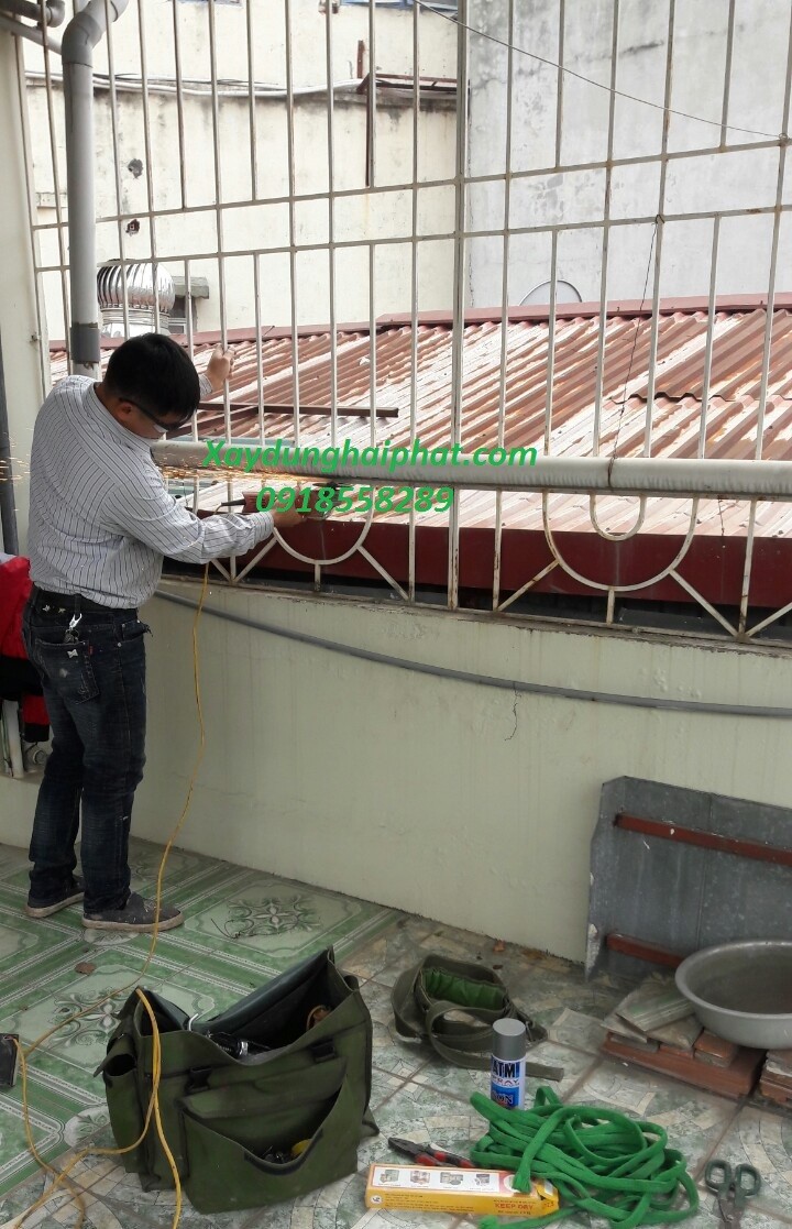 lam-chuong-cop-san-thuong-long-sat-chung-cu-tai-hn-gia-re-nhat-4