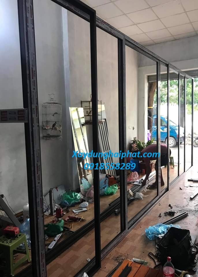 lam-cua-nhom-kinh-lam-vach-kinh-tai-dong-da-chat-luong-gia-canh-tranh-1