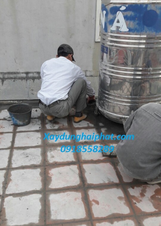nguyen-nhan-gay-nut-mai-be-tong-va-cach-chong-tham-san-mai-hieu-qua-3