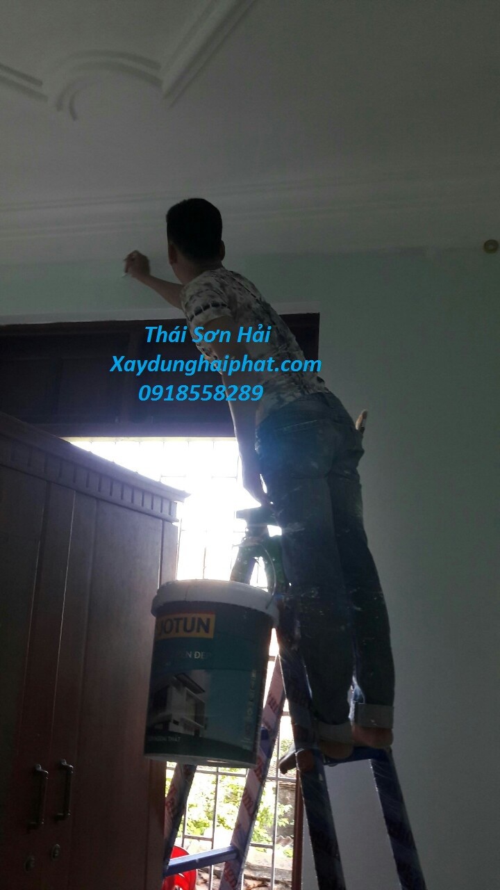 nha-thau-chuyen-nhan-cai-tao-sua-chua-nha-cu-son-sua-nha-hn-3