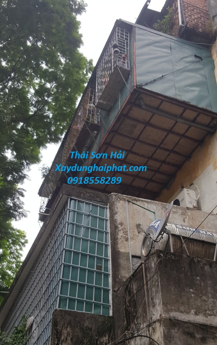 nhan-cai-tao-nha-coi-noi-ban-cong-nha-tap-the-tai-cau-giay-hn-3