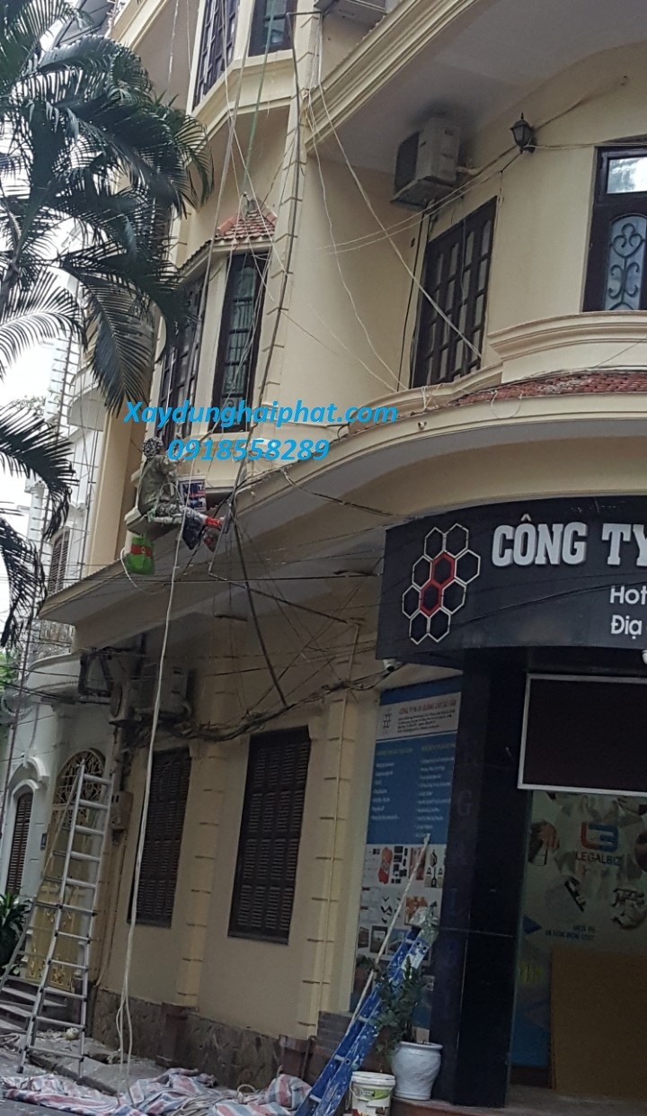 son-chong-tham-tuong-ngoai-chong-tham-hai-ben-nha-tai-ha-noi-3