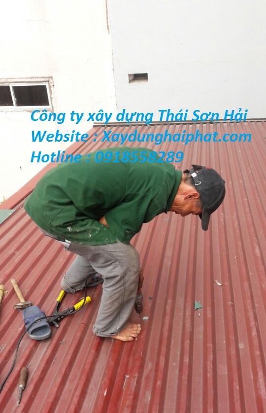 sua-chua-mai-ton-chong-tham-dot-gia-re-quan-dong-da-bao-hanh-5-nam-2