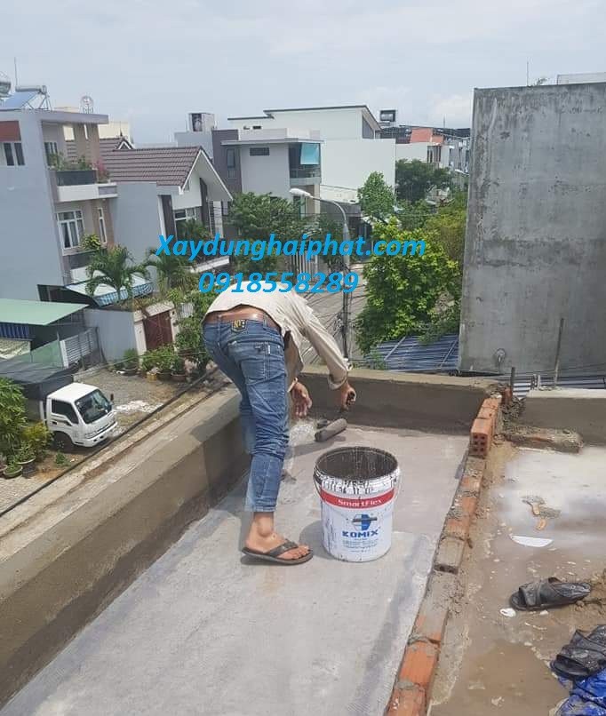 thi-cong-chong-tham-chong-dot-mai-be-tong-o-cac-quan-cua-ha-noi-2