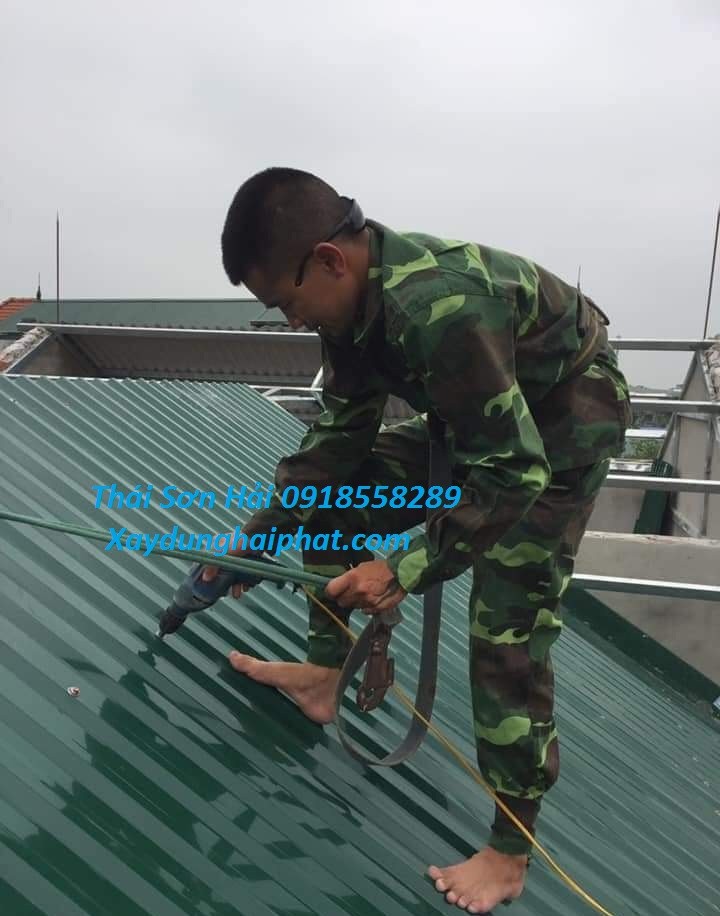 thi-cong-mai-ton-thay-mang-xoi-tai-hoang-mai-uy-tin-chat-luong-4