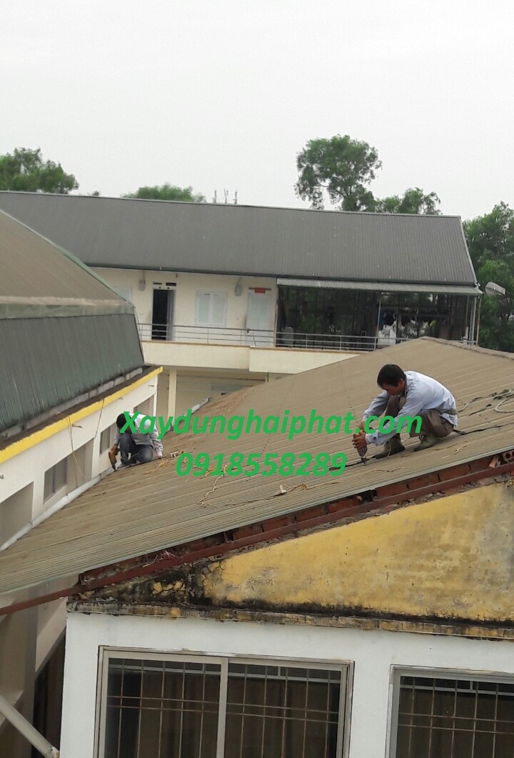 tho-ban-mai-ton-huong-dan-cach-lam-mai-ton-lap-dat-mang-xoi-dung-ky-thuat-1