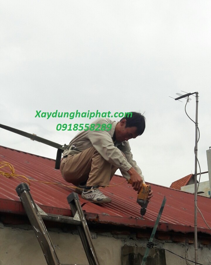 tho-chong-tham-ha-noi-huong-dan-cach-xu-ly-mai-ton-bi-dot-vao-mua-mua-3