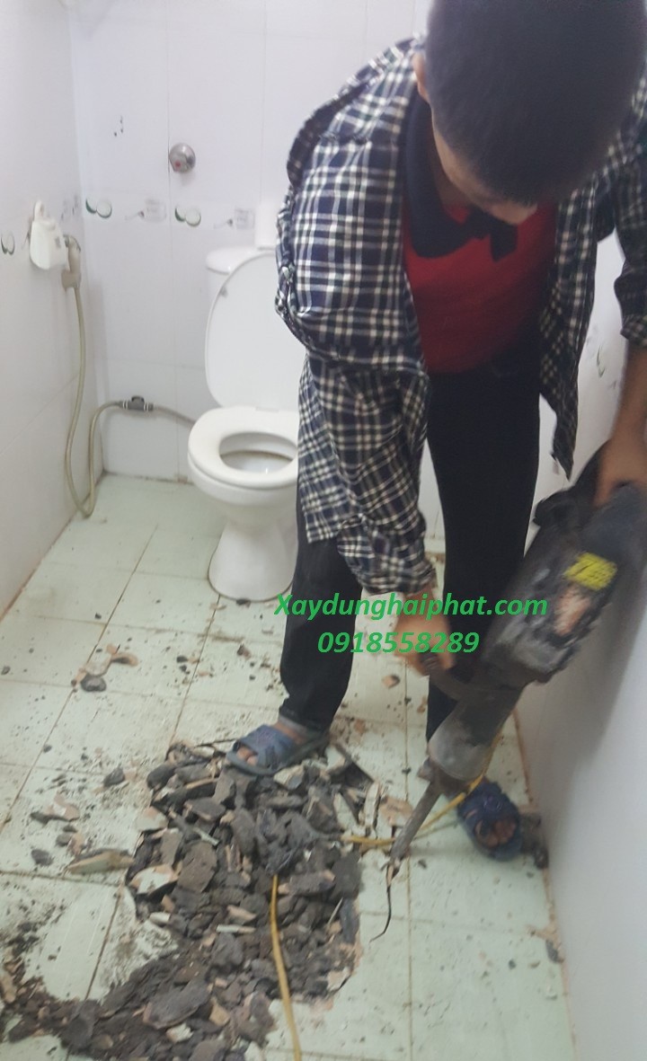 tho-chong-tham-nha-ve-sinh-ha-noi-chong-tham-wc-bh-15-nam-1