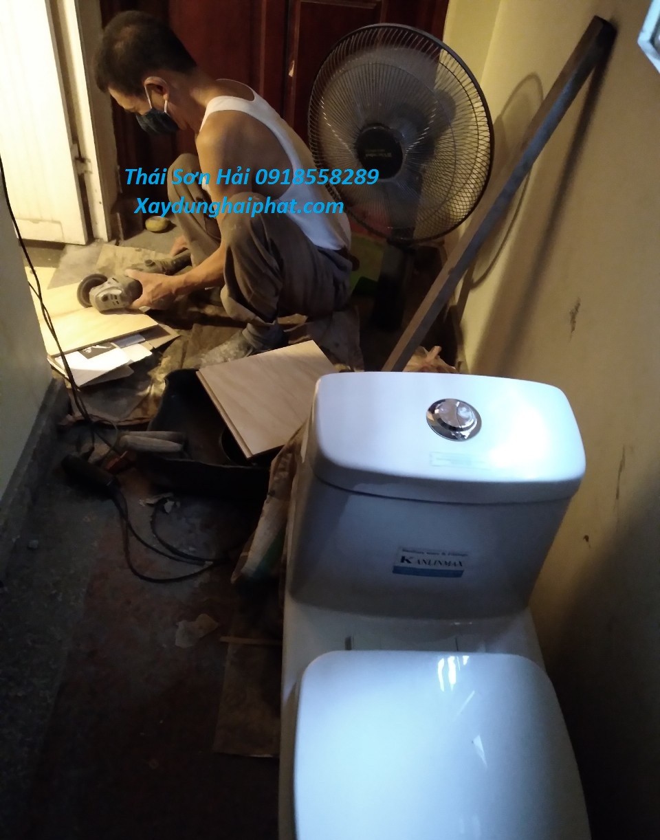 tho-chong-tham-toilet-cu-chong-tham-nha-ve-sinh-tai-thanh-xuan-2