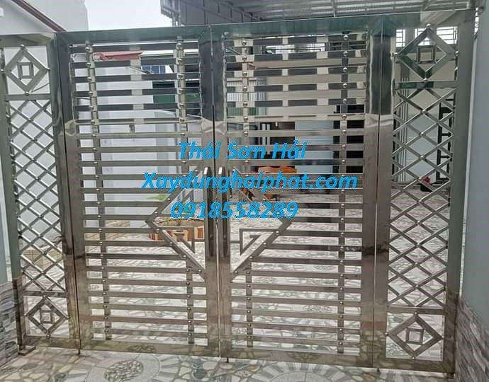 tho-lam-cua-inox-lam-cua-cong-sat-chuyen-nghiep-o-hn-3