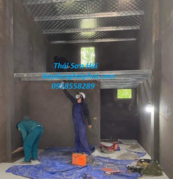 tho-lam-gac-lung-lam-gac-xep-bang-sat-thi-cong-gac-xep-go-o-ha-noi-gia-re-4