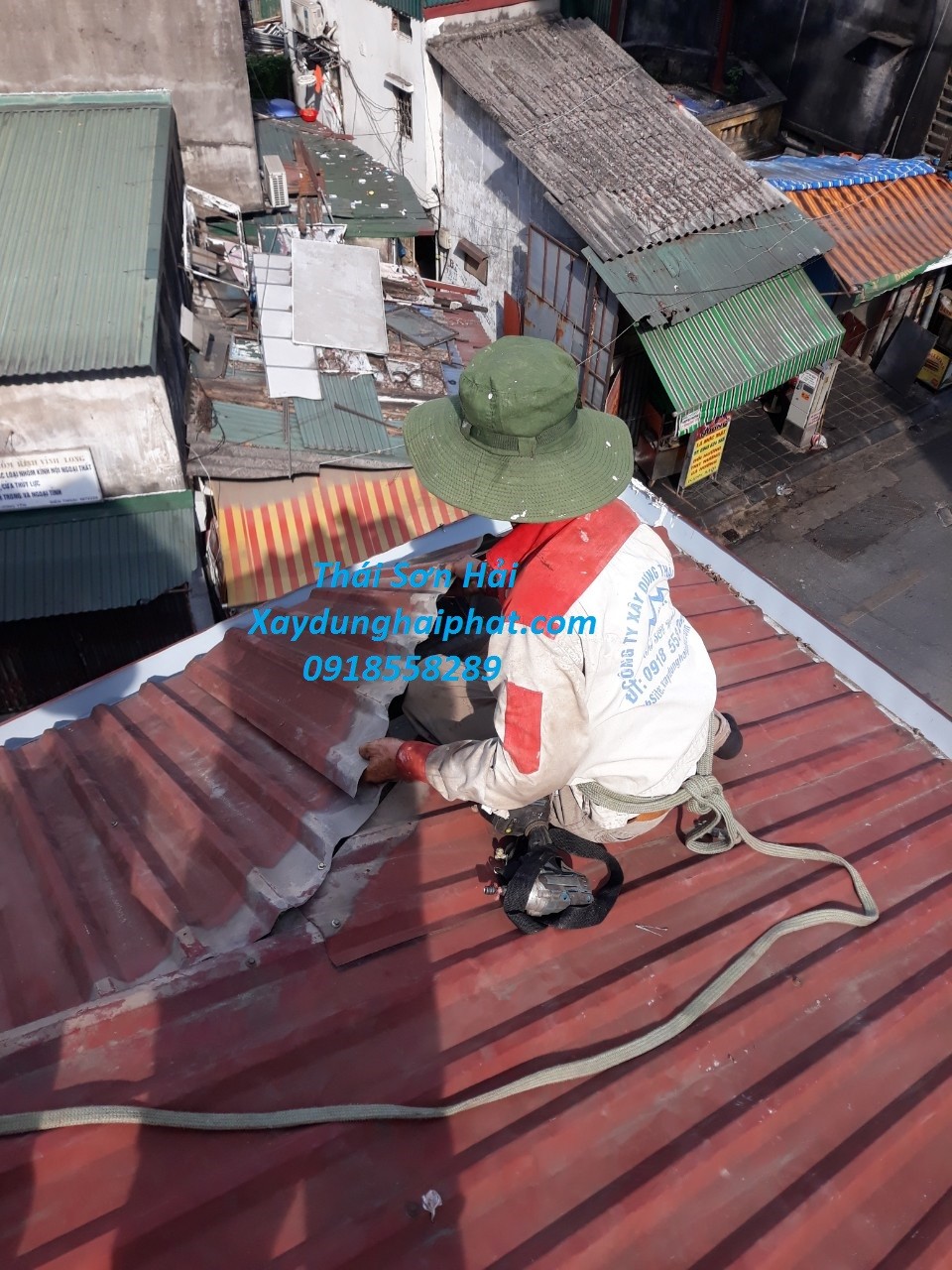 tho-lam-mang-xoi-ton-inox-chuyen-thay-mang-xoi-tai-ha-noi-3
