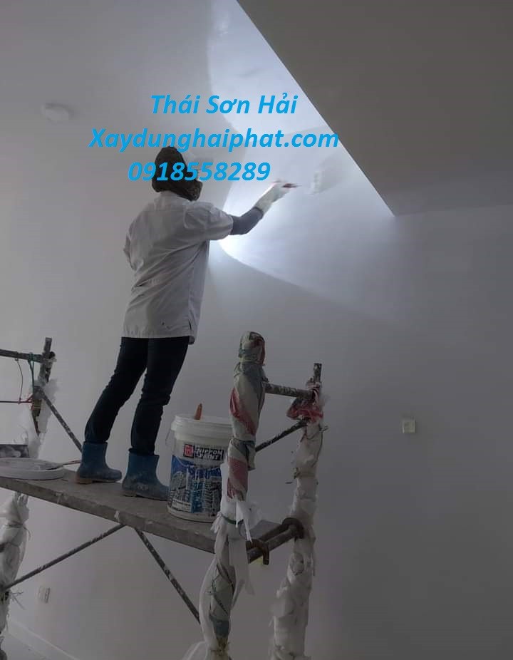 tho-son-nha-cu-ha-noi-huong-dan-cach-son-tuong-dep-1