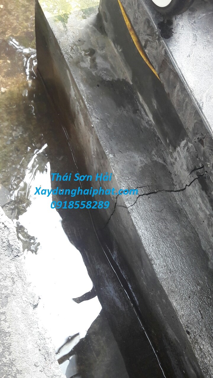 tho-sua-be-ngam-chong-tham-be-chua-nuoc-ngam-tai-tay-ho-3