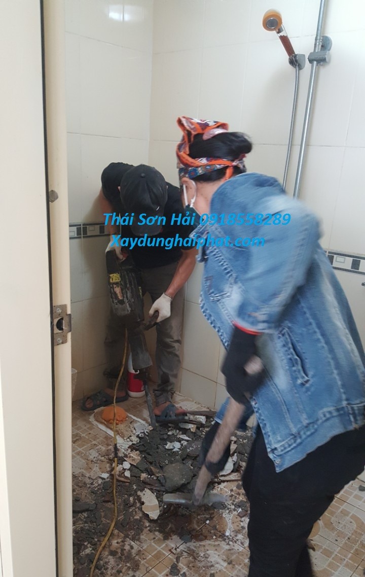 tho-sua-chua-nha-cu-cai-tao-lai-nha-ve-sinh-o-ha-noi-2