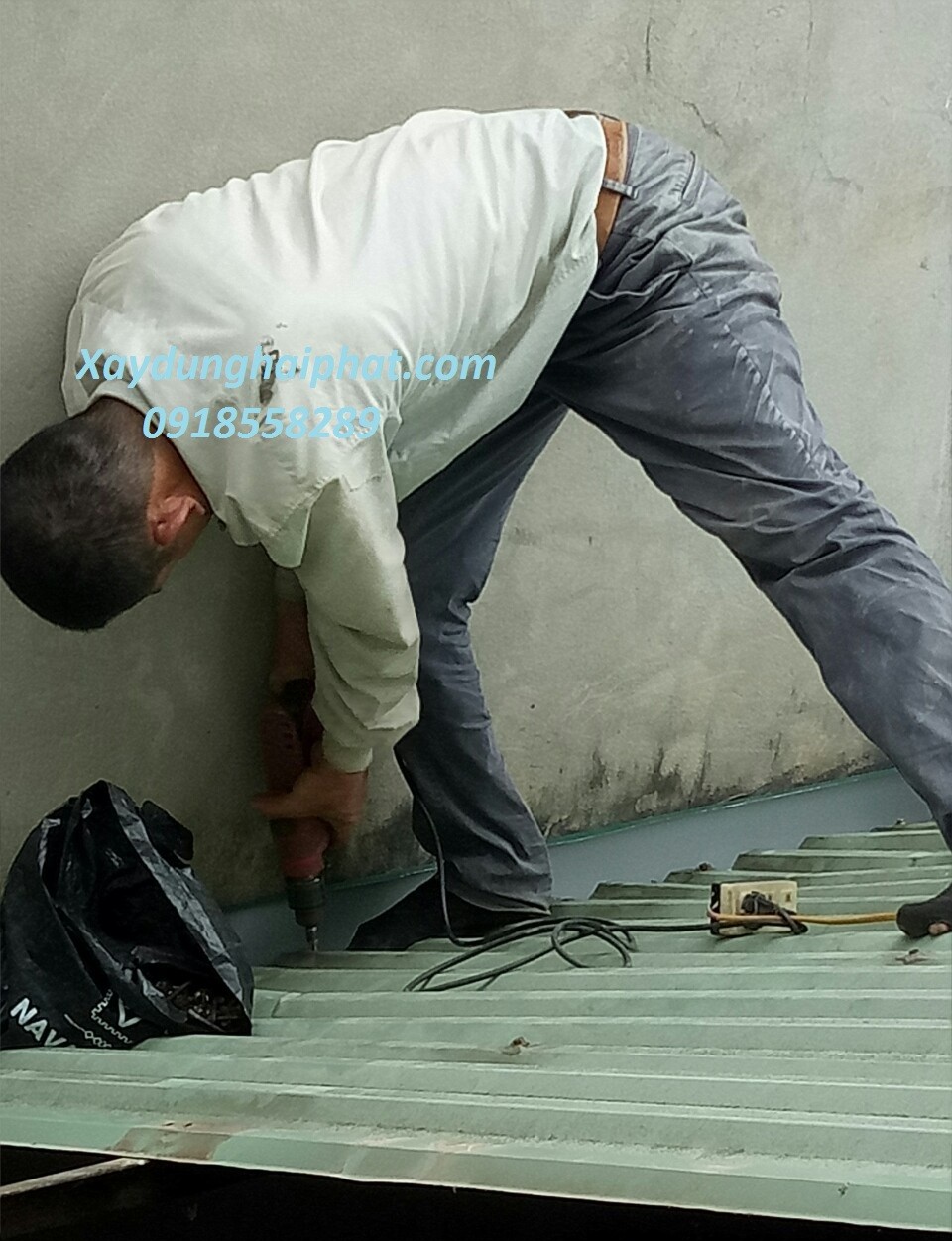 tho-thay-mang-xoi-ton-thay-mai-ton-hong-gay-dot-tai-tat-ca-cac-quan-o-ha-noi-1