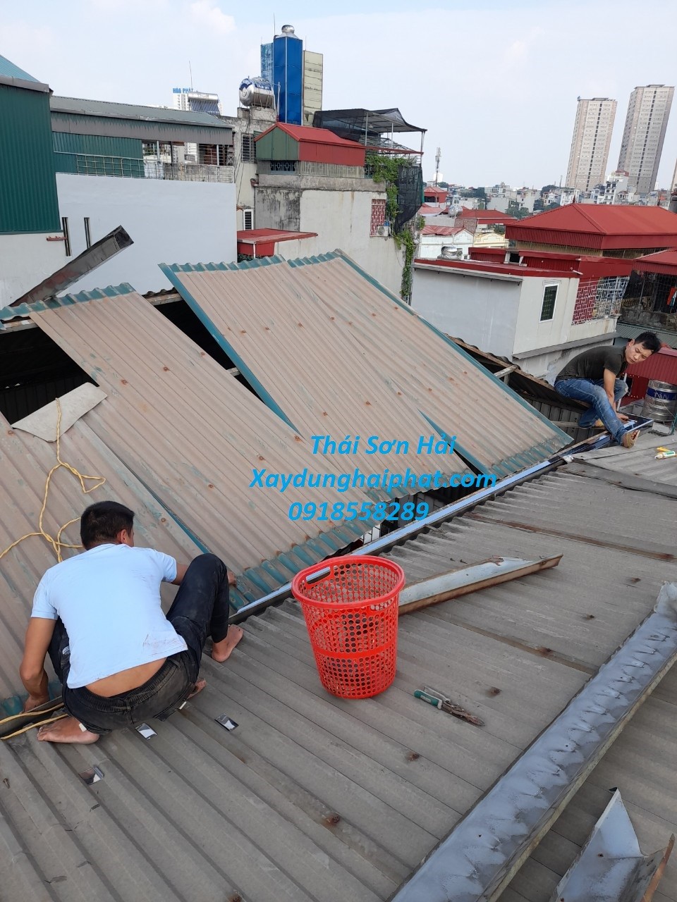 tho-thay-sua-mai-ton-thay-the-mang-xoi-mai-ton-o-Ha-Noi-1