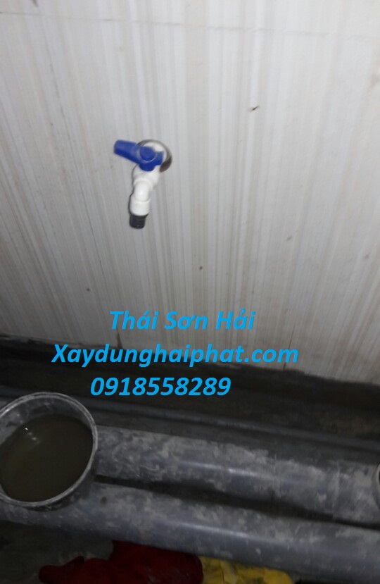 thue-tho-chong-tham-nha-tam-cu-xu-ly-tham-toilet-triet-de-o-HN-8