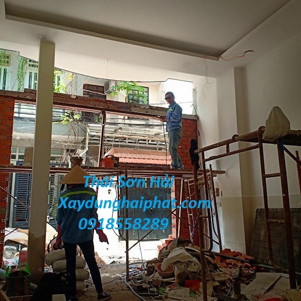 thue-tho-xay-sua-nha-dep-sua-lai-mat-tien-nha-tai-ha-noi-1