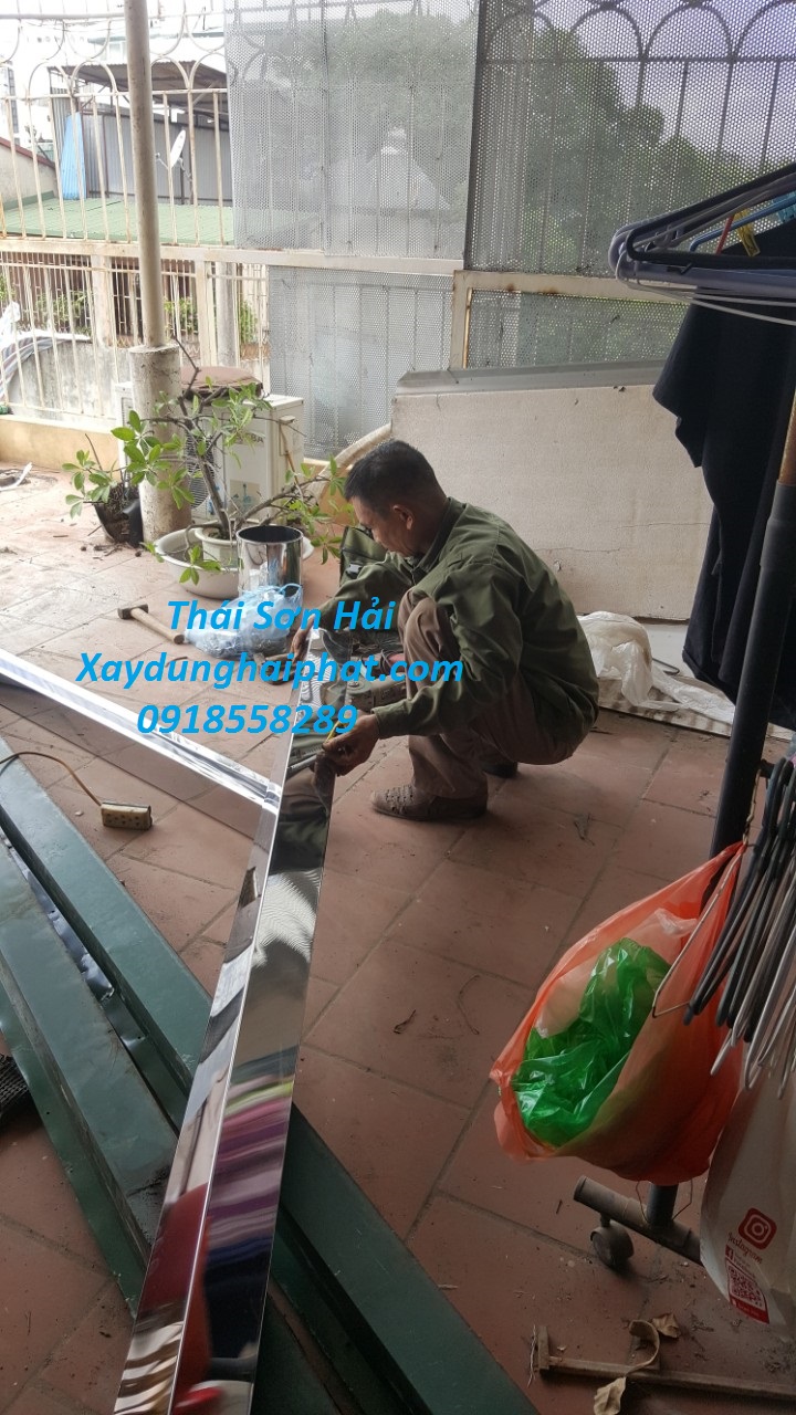 tim-dia-chi-thi-cong-mang-xoi-lam-mang-xoi-chong-dot-tai-Ha-Noi-3