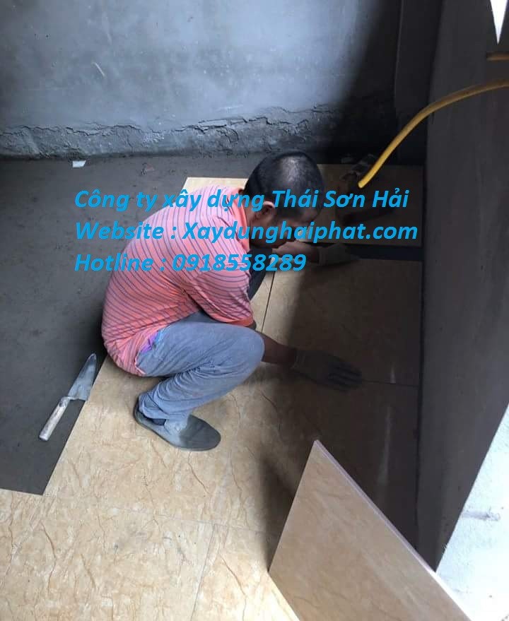 tim-tho-op-lat-op-lat-nha-ve-sinh-chuyen-nghiep-quan-hai-ba-trung-1
