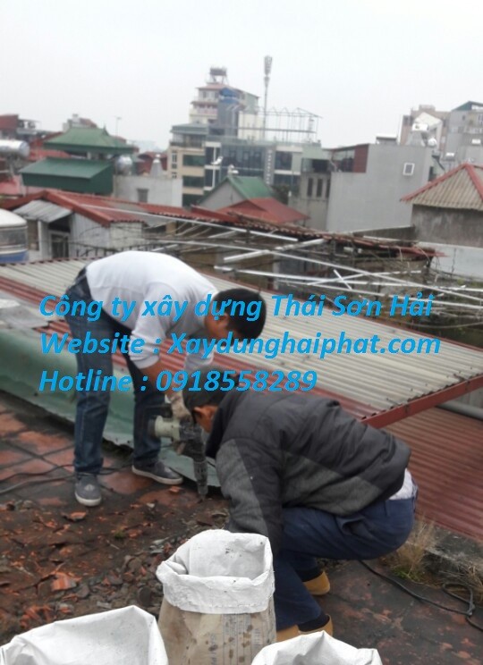 tim-tho-xu-ly-chong-tham-san-be-tong-san-thuong-giau-kinh-nghiem-1