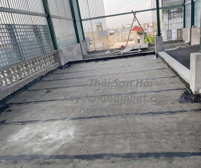 xu-ly-nut-san-mai-chong-tham-ban-cong-san-thuong-tai-hoan-kiem-hn-4