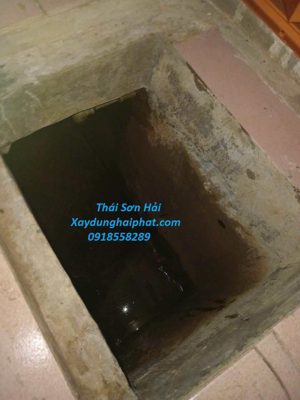 xu-ly-tham-dot-be-chua-chong-tham-be-nuoc-o-Ha-Noi-2