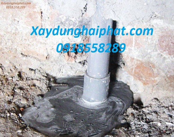 xu-ly-tham-phong-ve-sinh-chong-tham-co-ong-thoat-san