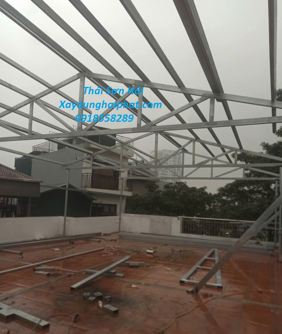 xuong-gia-cong-cua-sat-mai-ton-lam-cua-sat-mai-ton-cho-nha-dan-o-HN-6