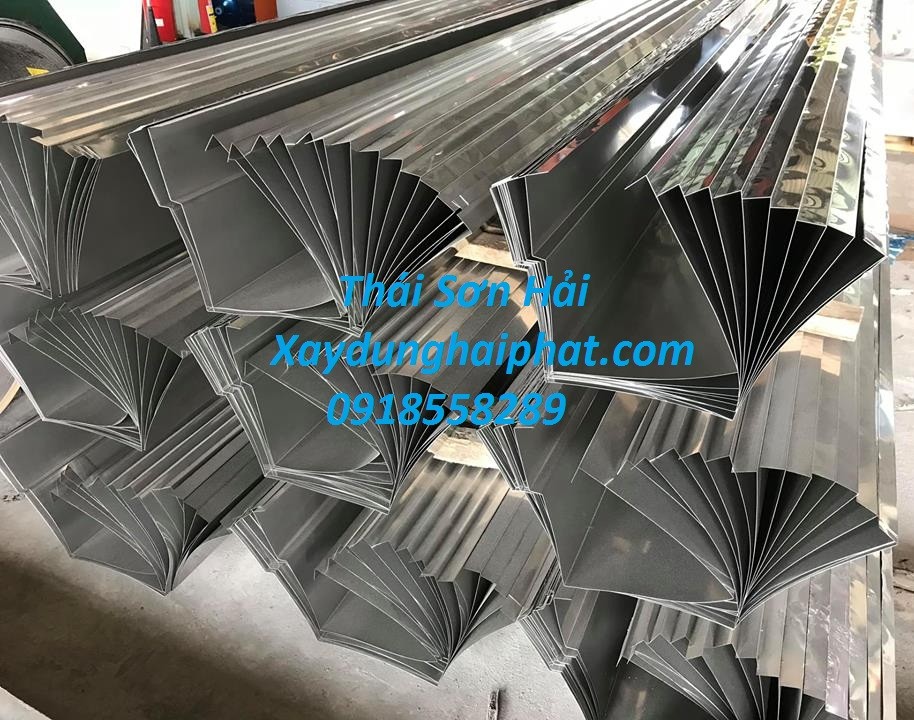 xuong-gia-cong-mang-xoi-inox-cac-loai-gia-re-cung-cap-cac-loai-mang-xoi-tai-hn-1