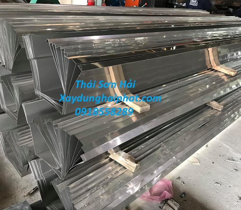 xuong-gia-cong-mang-xoi-ton-inox-cung-cap-va-lap-dat-mang-xoi-ton-inox-tai-hn-3